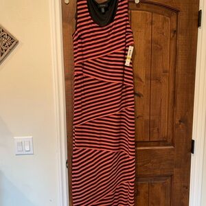 Black and Red Striped Sleeveless Dress
